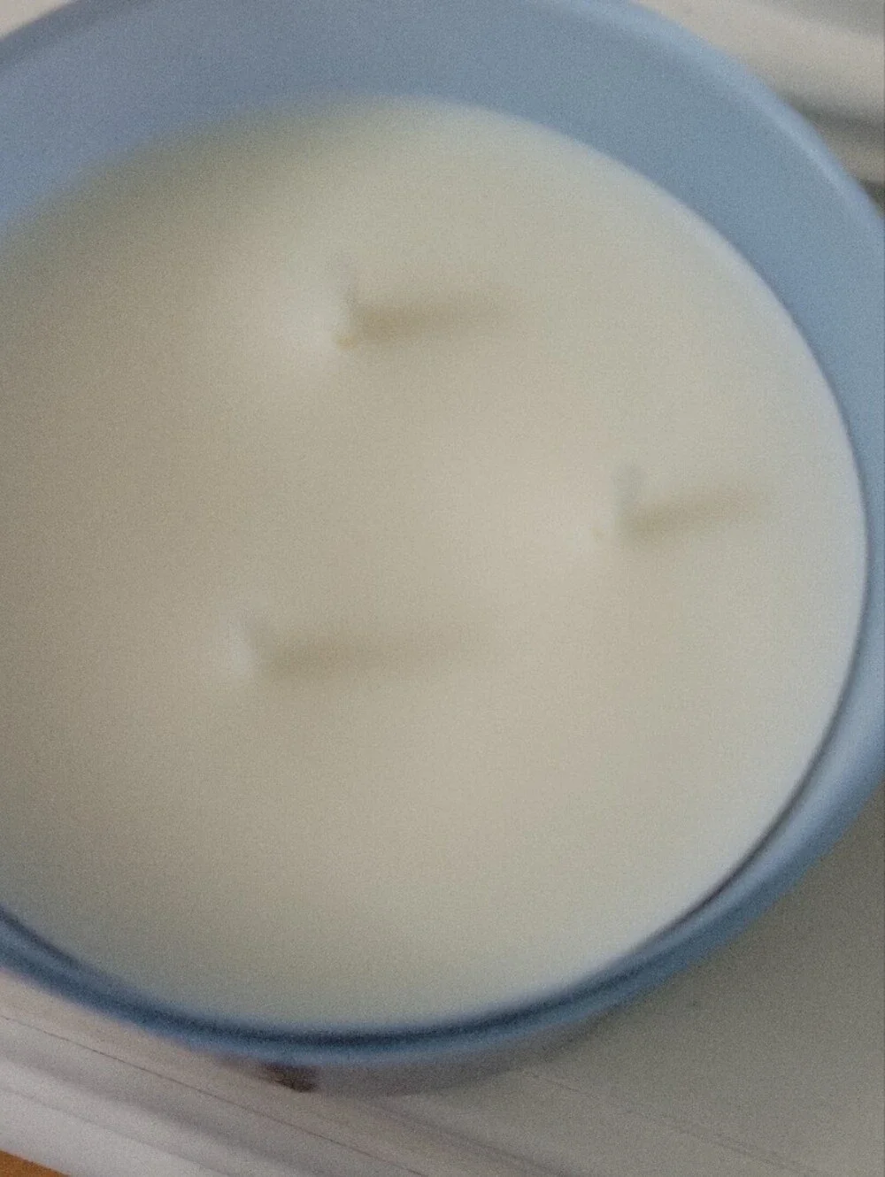 White Barn Blue Sun-Drenched Linen Scented Jar Candle 3 Wick